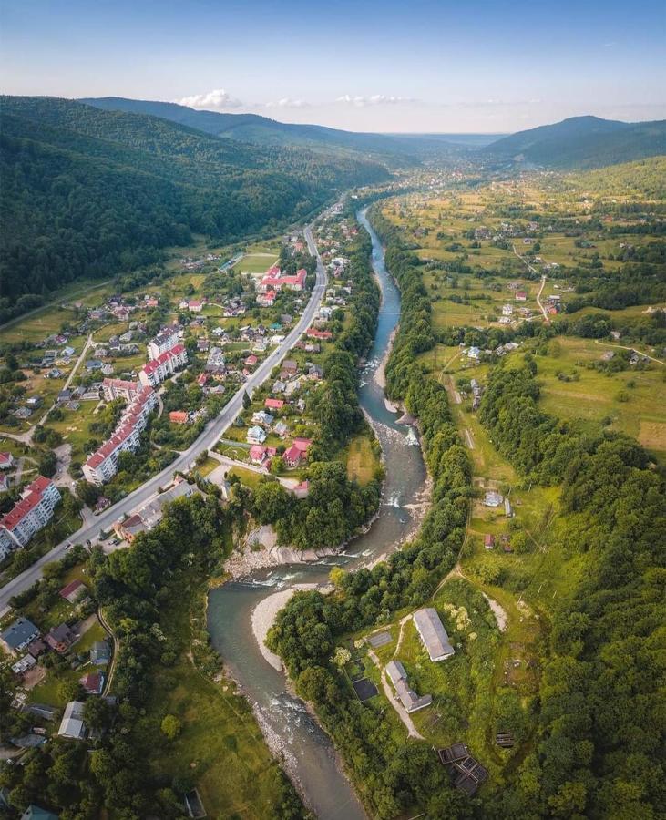 Gorec Jaremtsje Buitenkant foto