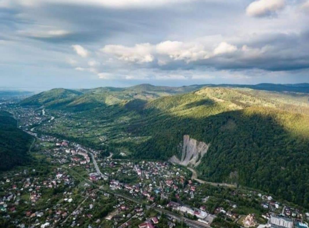 Gorec Jaremtsje Buitenkant foto