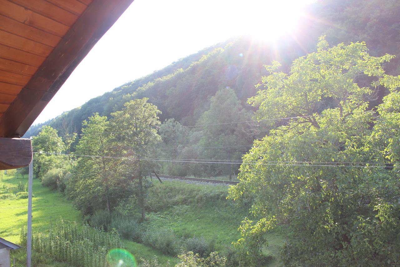 Gorec Jaremtsje Buitenkant foto